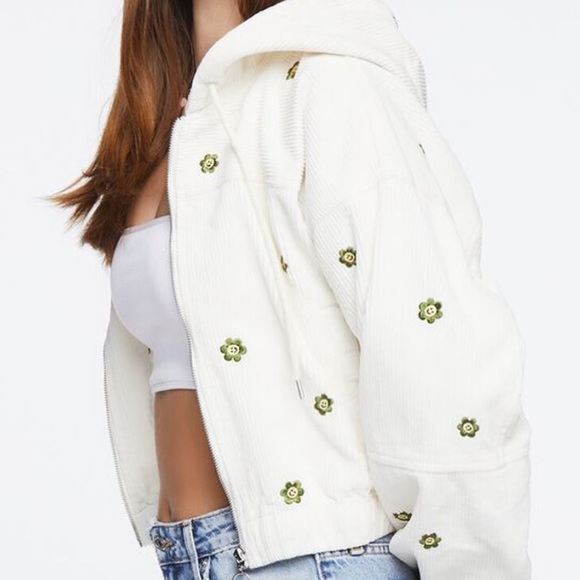 Forever 21 cropped corduroy jacket. - Picture 6 of 7